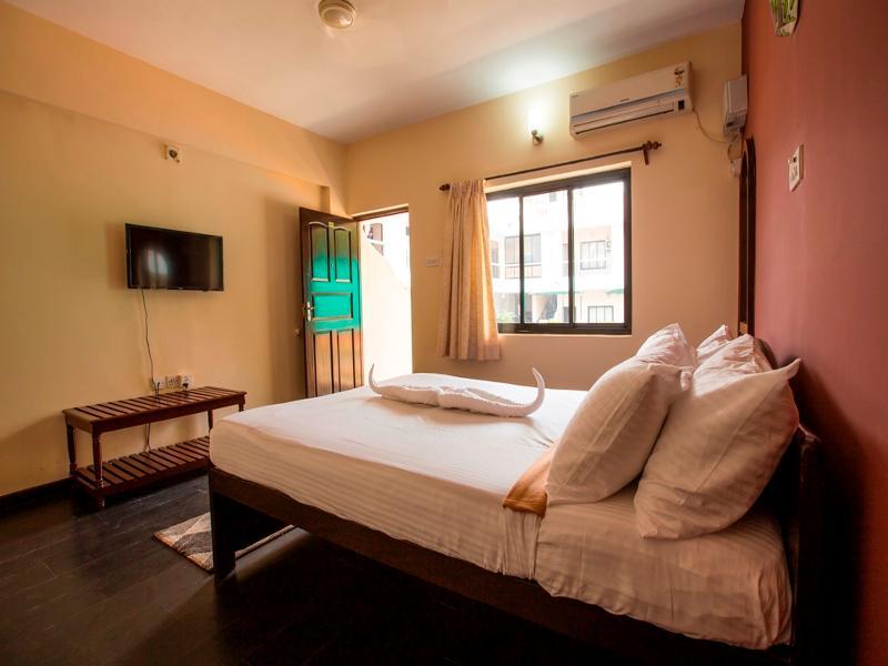 Serenity By The Sea Beach Resort Candolim Exterior photo